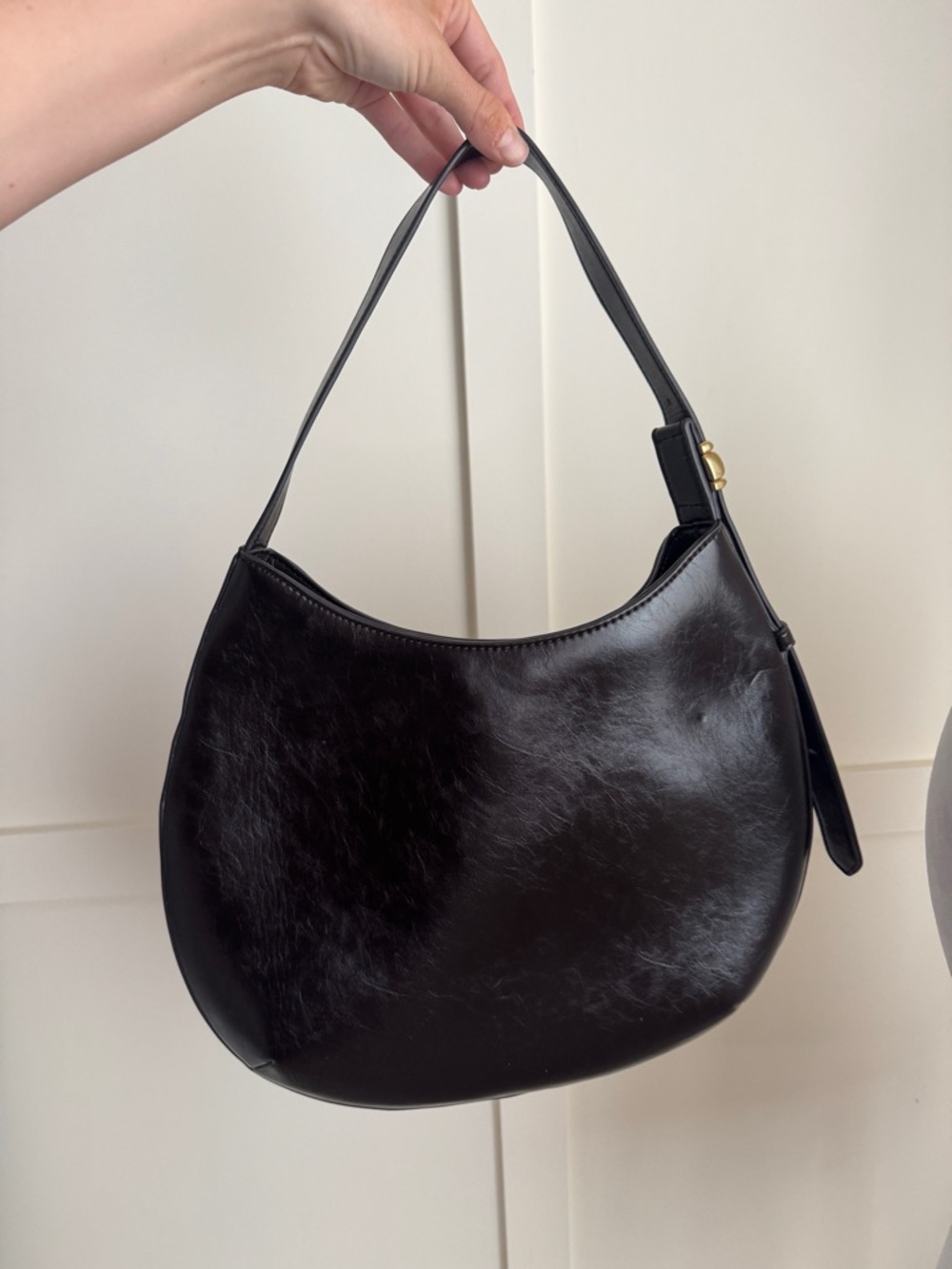 Women's Black Leather Hobo Shoulder Bag - Picture 10 of 13
